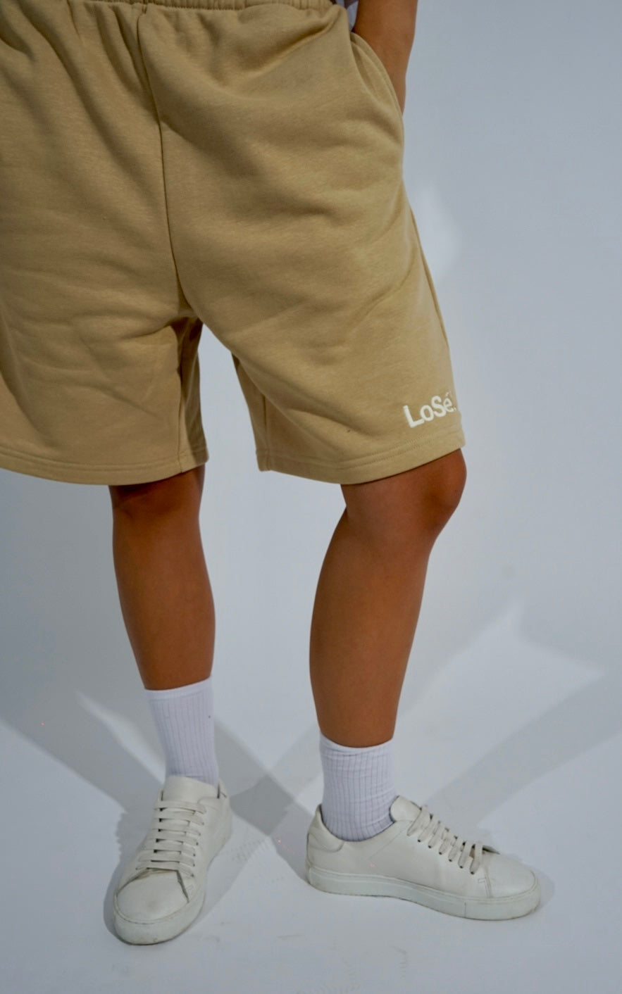 Short Underbeige