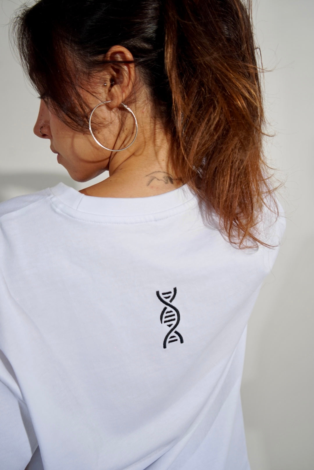 Camiseta White